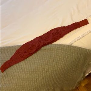 Strapless bralette bandeau with wiring